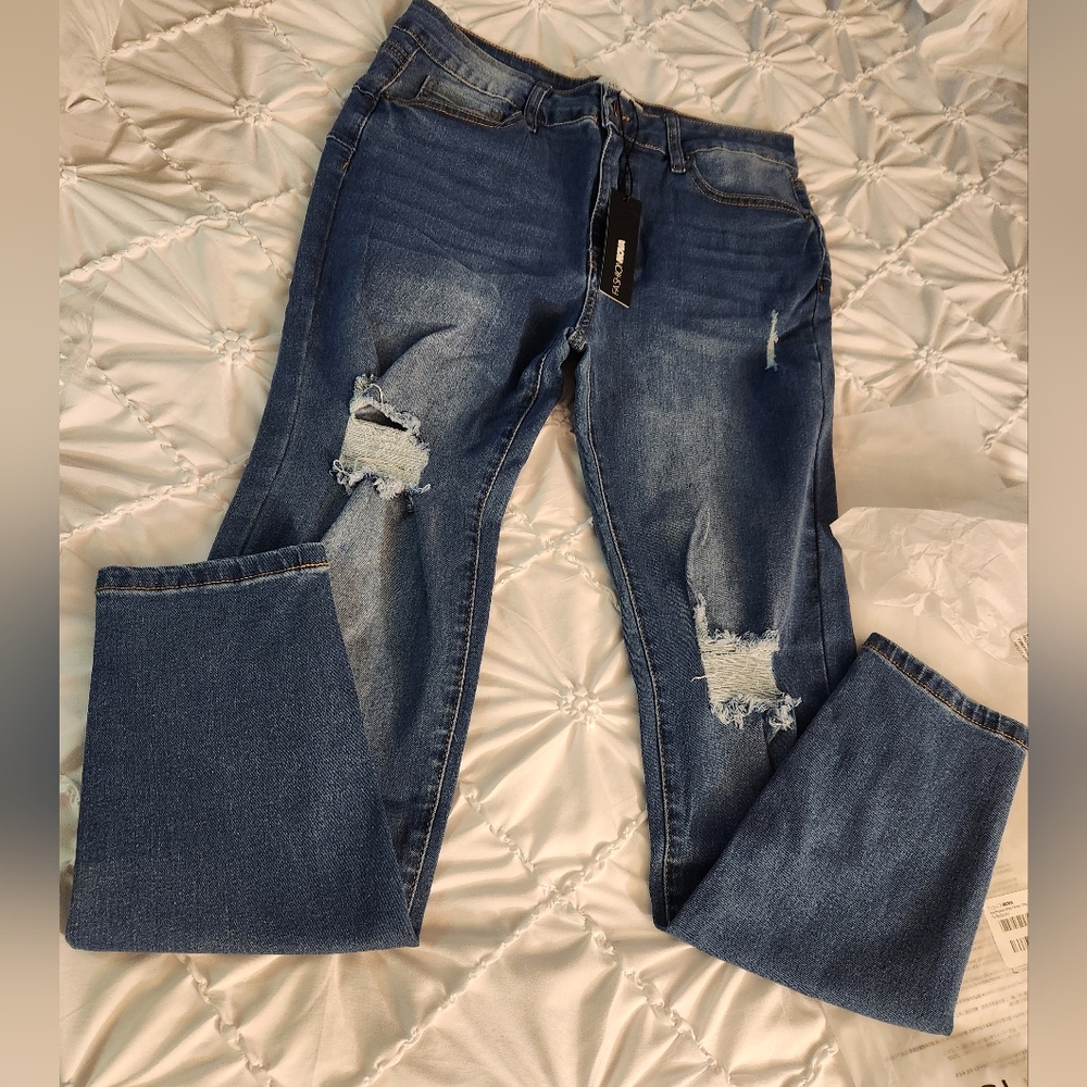 Distressed Blue Jeans NWT